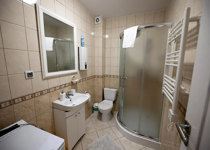 Ikar Blisko Morza Поберово